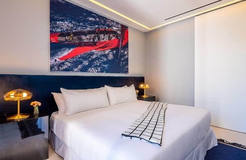 Romantic Zone Condo | AlilaHolidays - PIER 57 - 710 - 2BR Amazing & Luxurious Penthouse