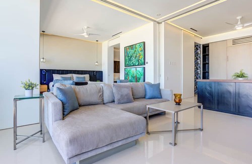 Romantic Zone Apartment | Ritzy Pier 57 Ocean Views Ocean Views Rooftop Pool Zona Romantica
