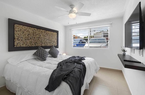 Downtown Queretaro Apartment | +MS +Suite Distintiva+ Home Office +Zaragoza