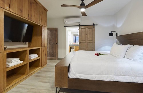 El Medano Ejidal Condo | Modern 2BR condo - Steps away from Medano best swimming beach