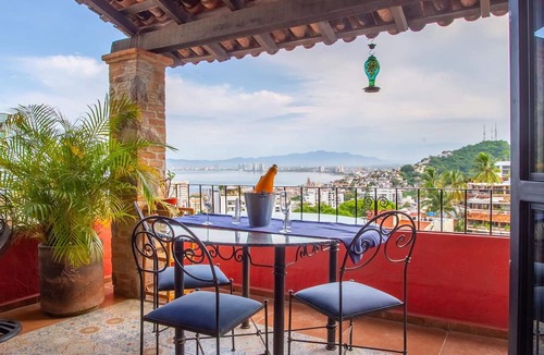 Romantic Zone Condo | Casa Chachalaca Puerto Vallarta