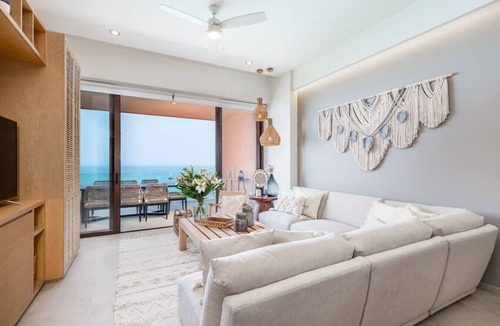Bucerias Condo | Luxury 4 bed/4 bath Beach Front Condo - Bucerias