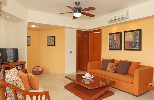 Colonia 5 de Diciembre Condo | 💙PUERTA AL MAR💙 DOWNTON-ON THE BEACH-DIRECT OCEAN VIEWS-POOL/WALK EVERYWHARE