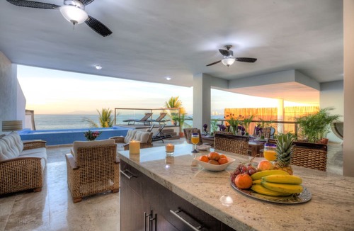 Amapas Condo | Best location right on Los Muertos beach, Sky Suite D