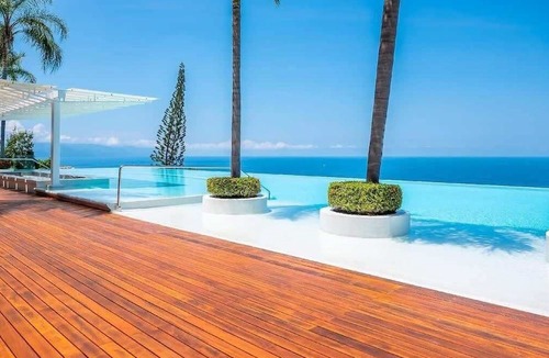 Amapas Condo | AlilaHolidays - Avalon - 1002 - 2Br Luxury Condo with Private Pool