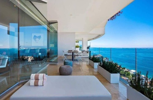 Amapas Condo | AlilaHolidays - Avalon - 1002 - 2Br Luxury Condo with Private Pool