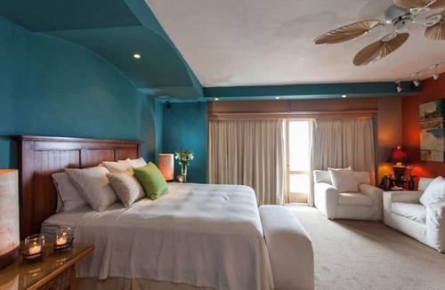 Amapas Condo | Stunning Luxury 3 bedroom Penthouse right on Los Muertos Beach