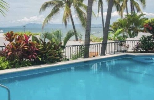Amapas Condo | Stunning Luxury 3 bedroom Penthouse right on Los Muertos Beach