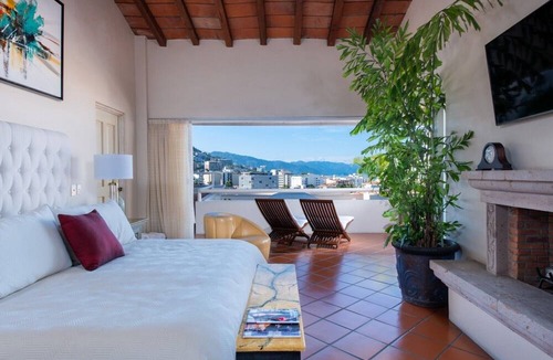 Cerro Apartment | Stunning 8-bedroom villa located in the historic district of Puerto Vallarta.
