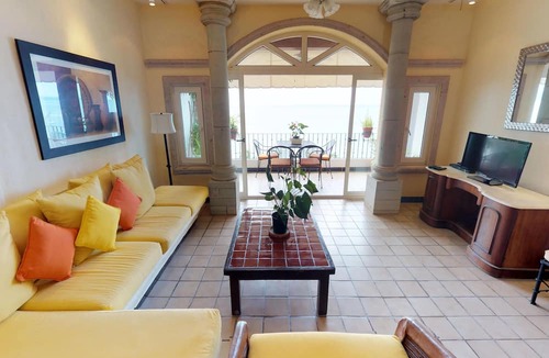 Amapas Condo | El Dorado 401 located on Los Muertos Beach 2BD Condo for rent in Los Muertos Bea