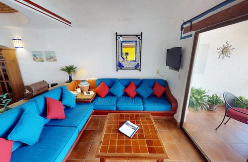 Amapas Condo | El Dorado 501 located on Los Muertos Beach 2BD Penthouse for rent in Los Muertos