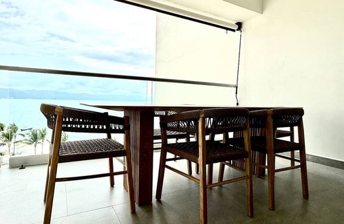 Las Glorias Apartment | Harbor NT507 by Moikkarentals