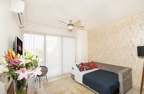 Diaz Ordaz Apartment | A+ Amenities, Location, Sleeps 6