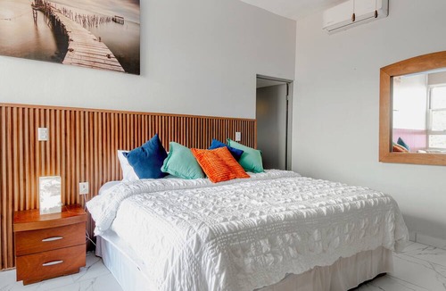 Alta Vista Condo | Romantic Zone, immaculate, comfy one bedroom, view condo with roof top breakfast