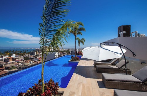 Colonia 5 de Diciembre Condo | New Downtown Condo w/Private Dipping Pool