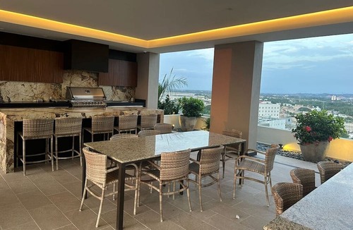 Puerto Vallarta Condo | New Luxurious 2-Bed Condo Sleeps 4, 8 minute walk to the Marina