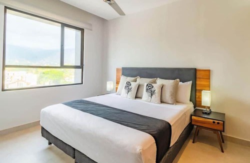 Puerto Vallarta Apartment | Mountainview Condo in Versalles, Roof Pool!