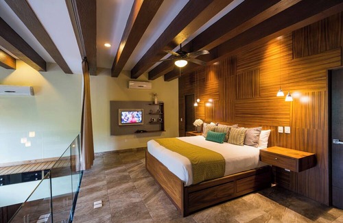 Romantic Zone Apartment | Pinnacle Resorts 220