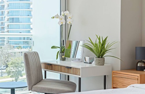 Flamingos Condo | Modern 3BR Oasis | Rooftop Pool | Steps to Beach