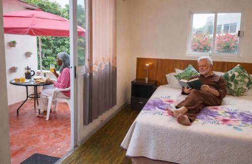 Santa Catarina Hostel | Suite Mexicaníssima 1 a 3 guests in Casa Mexicaníssima