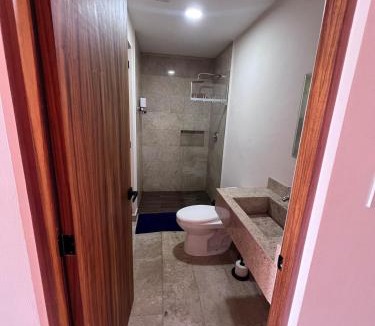 Veracruz Apartment | Departamento en Costa de Oro a 2 cuadras de la playa y restaurantes a 5 minutos de wtc y centros comerciales 2 habitaciones 3 camas y 2 baños