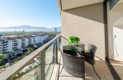 Marina Vallarta Apartment | Beautiful Nima Bay Penthouse in Marina Vallarta