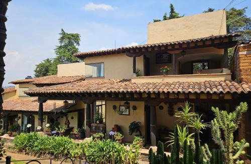 Patzcuaro Hotel | Eco Hotel Ixhi