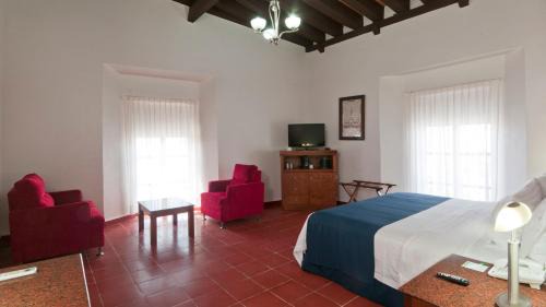 Old Town Hotel | Holiday Inn Express Veracruz Centro Historico by IHG