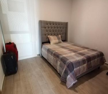 Chantepec Apartment | Relax at the lake - Pool - Pet friendly - WiFi