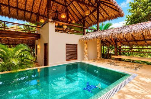Barra de Colotepec Villa | Casa KUUL, elegant fusion of house and garden.
