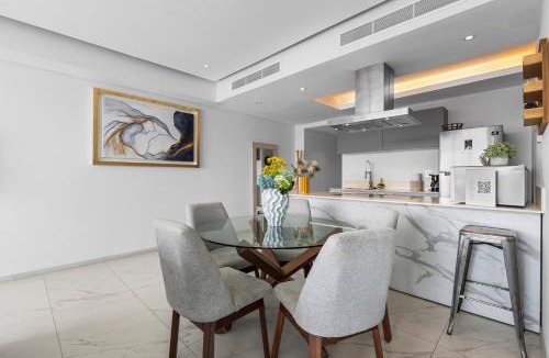 Isla Iguana Apartment | Luxury in Marina Vallarta Gym Roof Pool & View