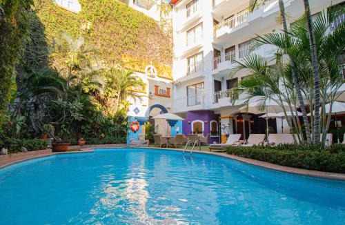 Romantic Zone Hotel | Los Arcos Suites