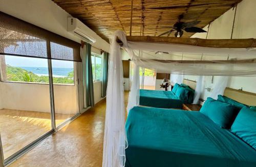San Agustinillo House | Refugio tropical con alberca, WIFI Starlink y vista al mar