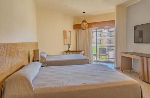 South Hotel Zone Resort | Friendly Fun Vallarta Different Experiences - All Inclusive