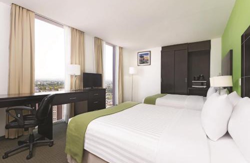 Angelopolis Hotel | La Quinta by Wyndham Puebla Palmas Angelopolis