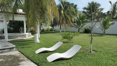 Tecolutla House | Alojamiento con alberca privada y jardín grande