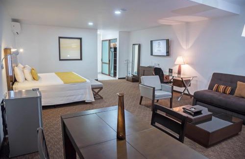 Centro Hotel | Hotel Fray Junipero Serra