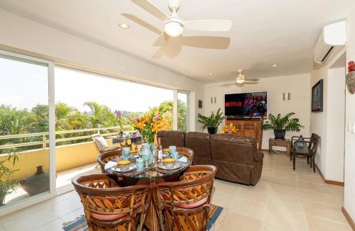 Flamingos Apartment | 6 Person Occupancy 1 Block to Beach Views from Terrace