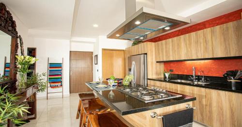 North Hotel Zone Apartment | Zoho Skies Amazing View Sleeps 6, #T1-1104