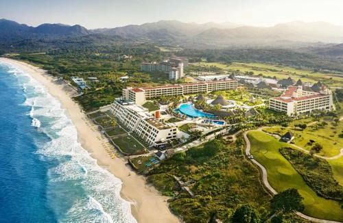Emiliano Zapata Resort | Iberostar Selection Playa Mita - All Inclusive