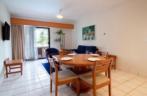 Las Glorias Resort | Plaza Pelicanos Club Beach Resort All Inclusive