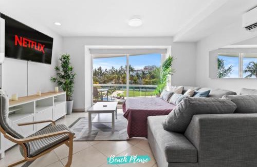 Nuevo Vallarta Apartment | Villamagna - Beachfront Retreat with Oceanviews