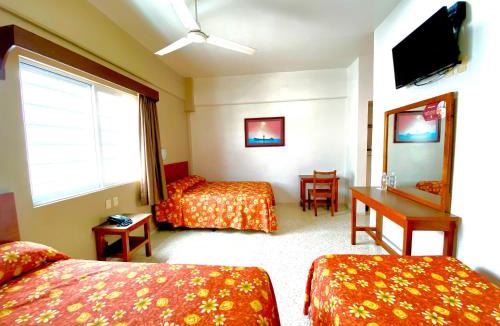 Ricardo Flores Magon Hotel | Hotel Delfines - a 2 calles del Acuario Veracruz