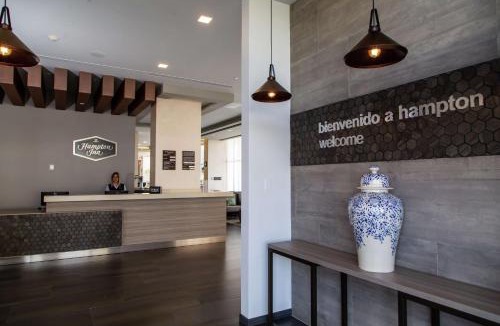 Tlaxcalancingo Hotel | Hampton Inn & Suites By Hilton Puebla