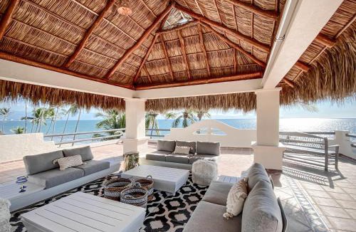 Bucerias Hotel | Villa Cobojo