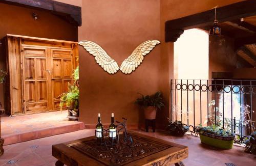 Tzintzuntzan Cabin | La Gloria de Los Ángeles