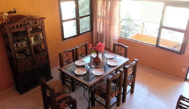 Description of Villas Rodelinda