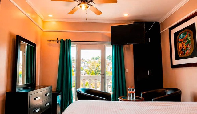Hotel Cacaxtla Collection