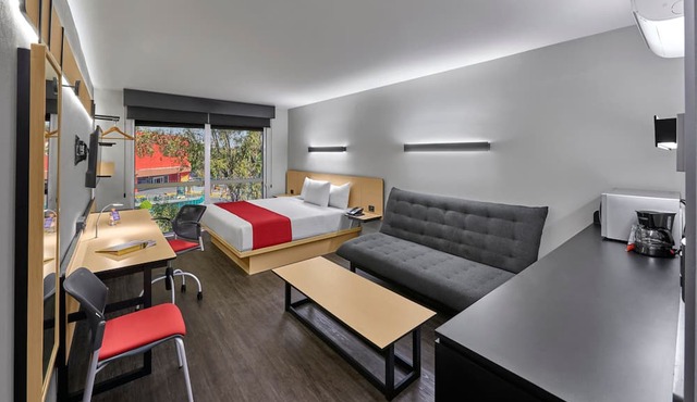 City Express by Marriott Ciudad de México La Villa