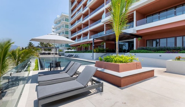Luxury 2 Bed/2 Bath Beachfront Condo - Bucerias